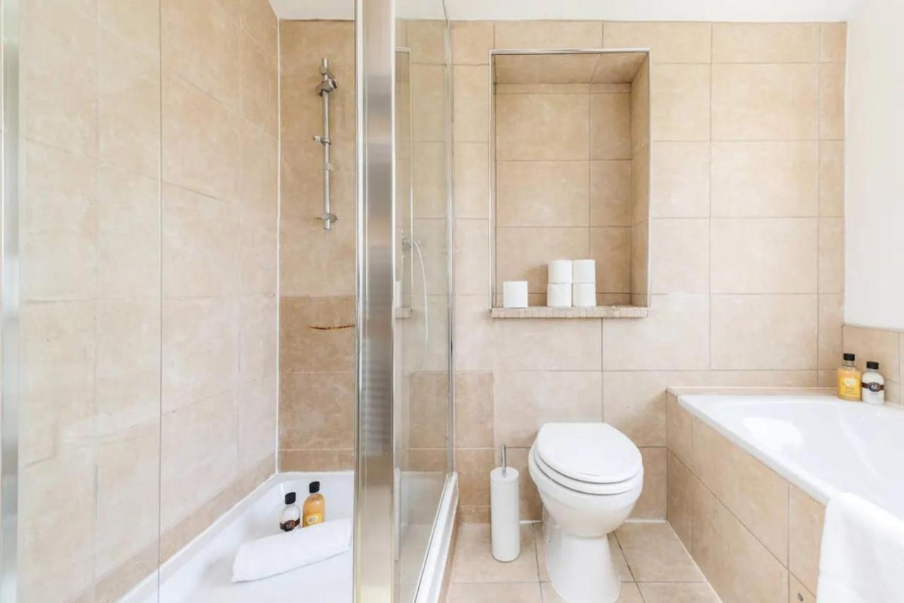 Appartamento Charming 3bd Flat - 5 Minutes To Victoria Park