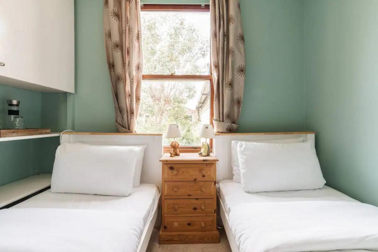 Charming 3bd Flat - 5 Minutes To Victoria Park * Londra
