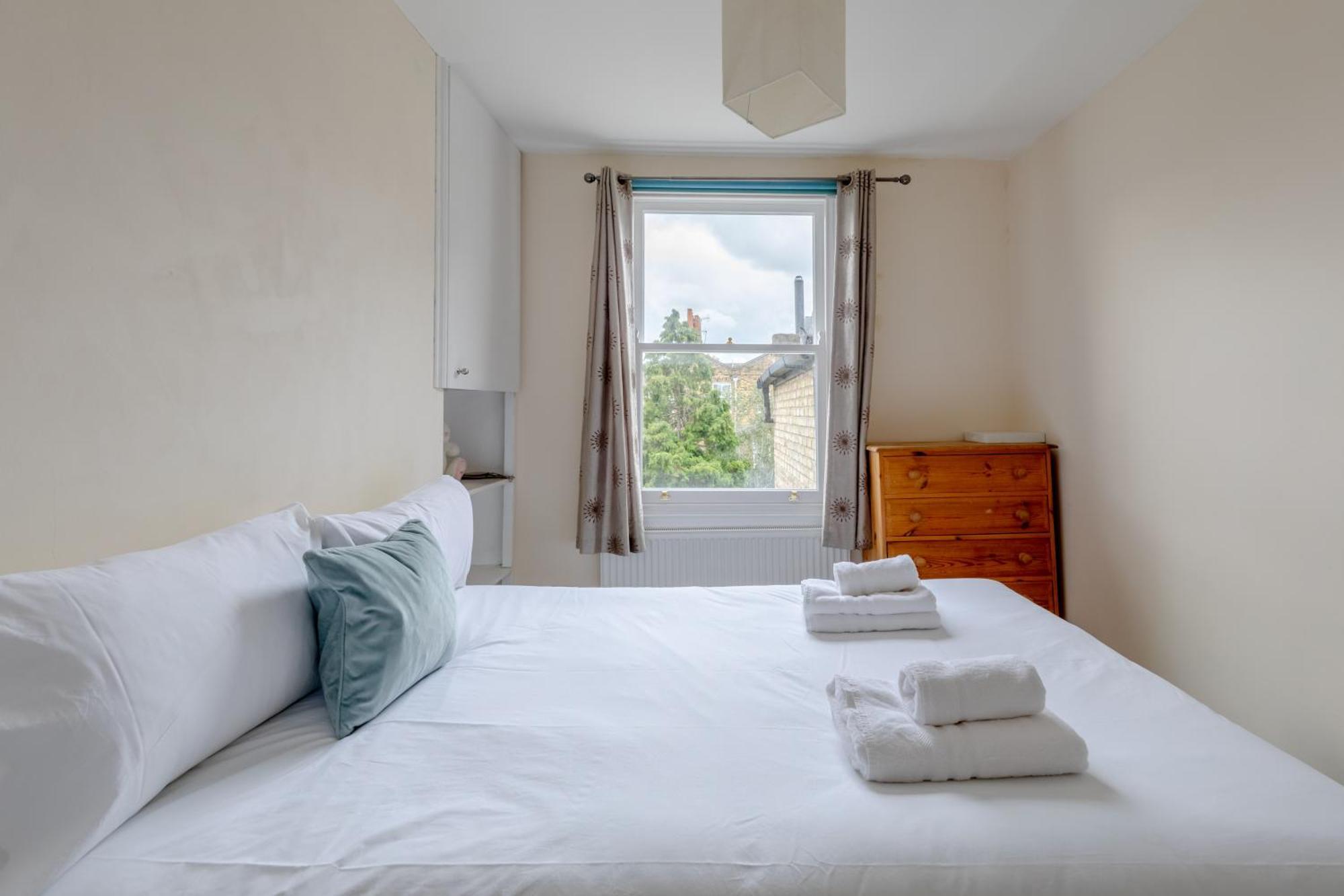 Charming 3bd Flat - 5 Minutes To Victoria Park Londra